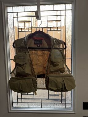 Simms Olive Green Mesh Utility Fishing Vest